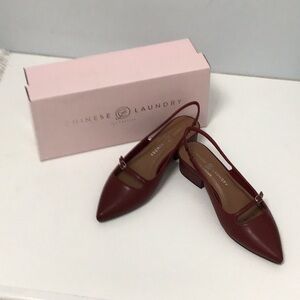 Chinese laundry Maude smooth wine shoe.